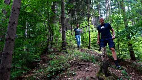 Deployment of the repellers